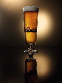 stella-artois-black-glass1.jpg